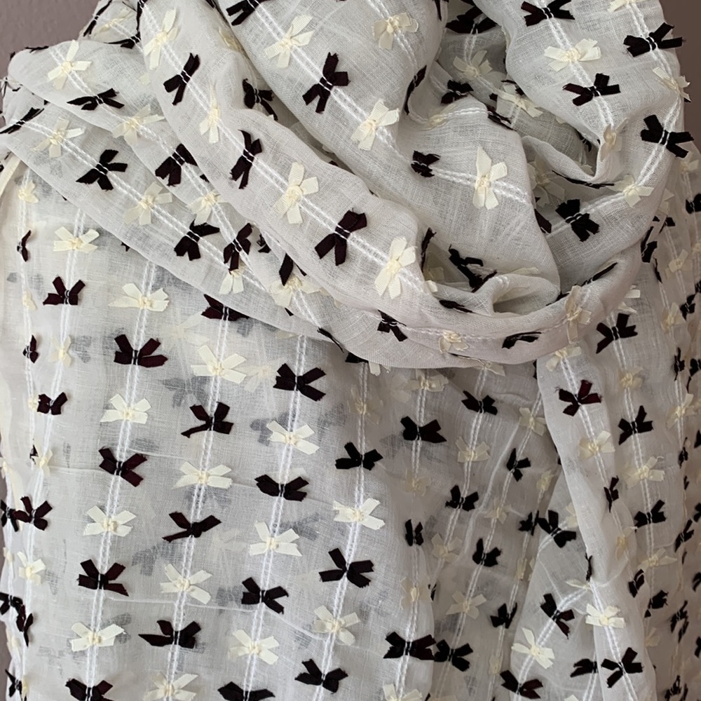 Gorgeous Bow fabric Vintage